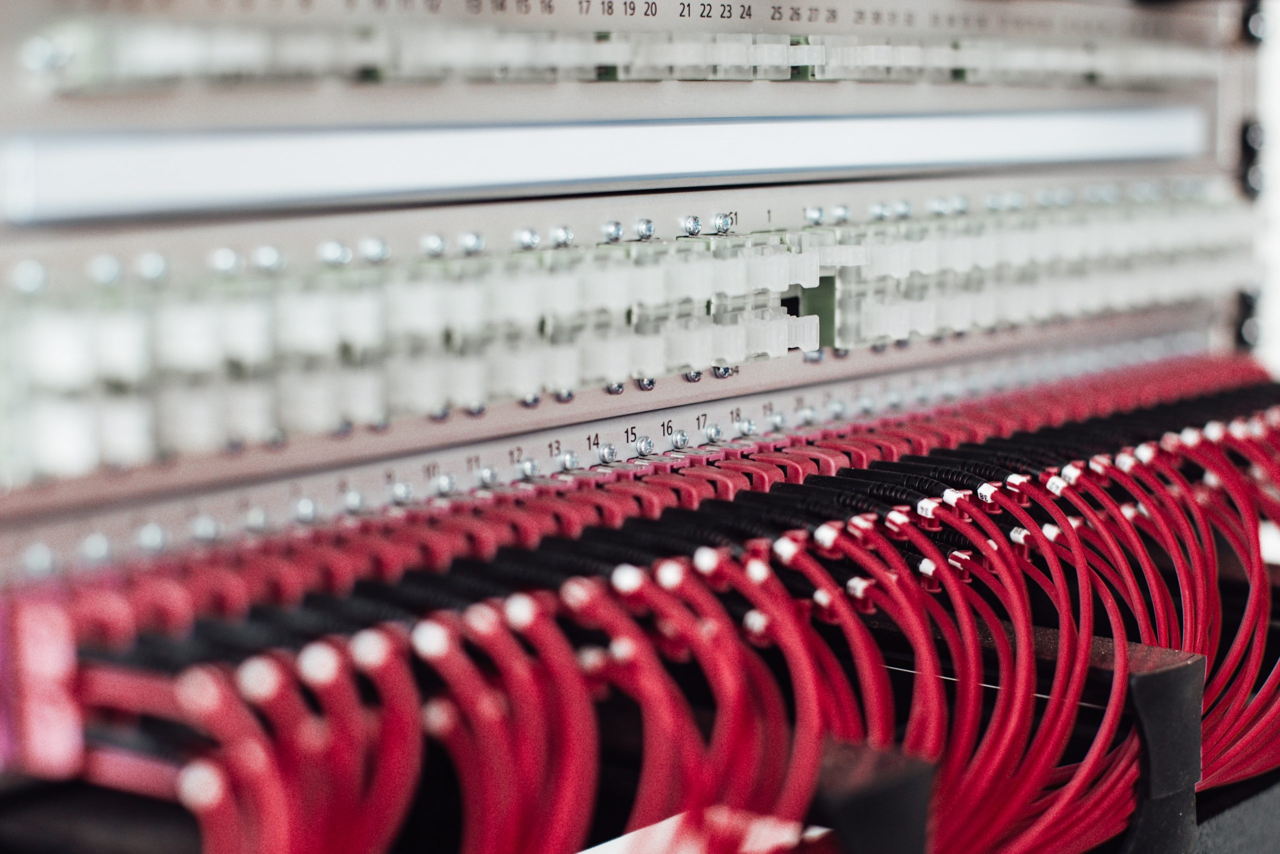 Datacenter rack with cabled switches and patch panels